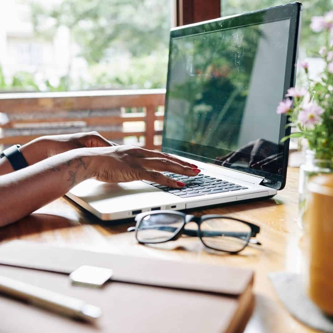 woman working on laptop